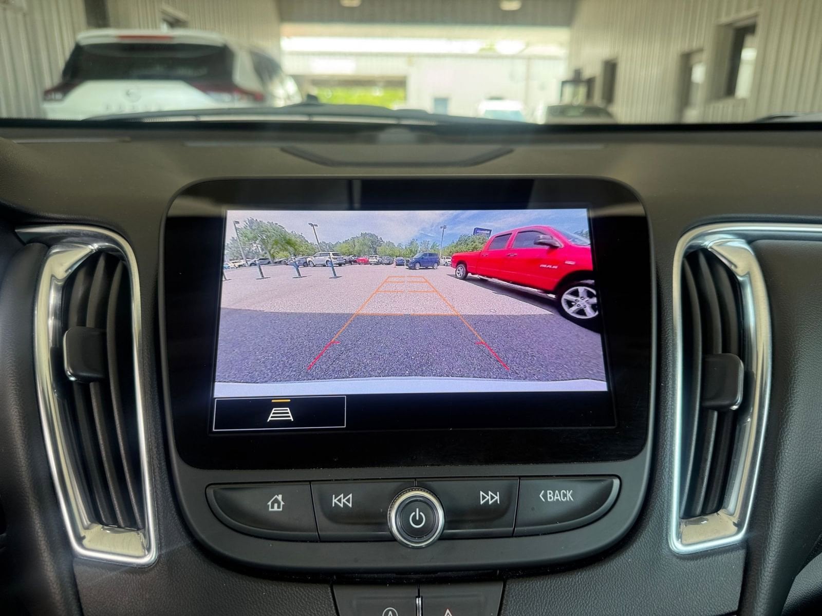 2024 Chevrolet Malibu LT 14