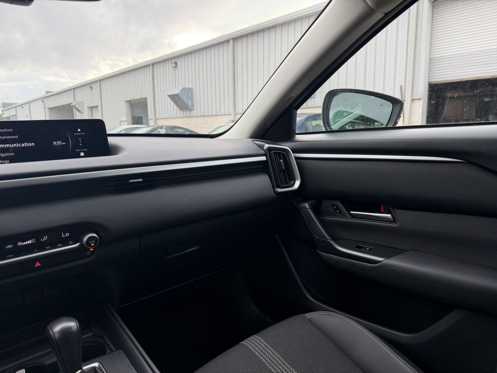 Thumbnail: 2025 Mazda CX-50 - 34