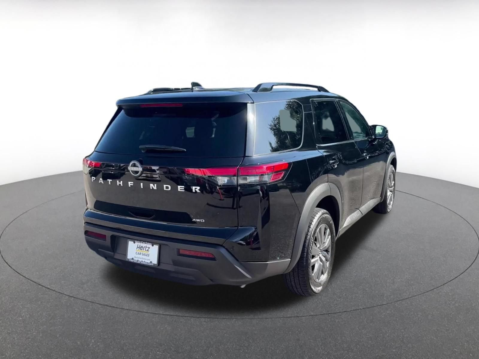 Thumbnail: 2025 Nissan Pathfinder - 14