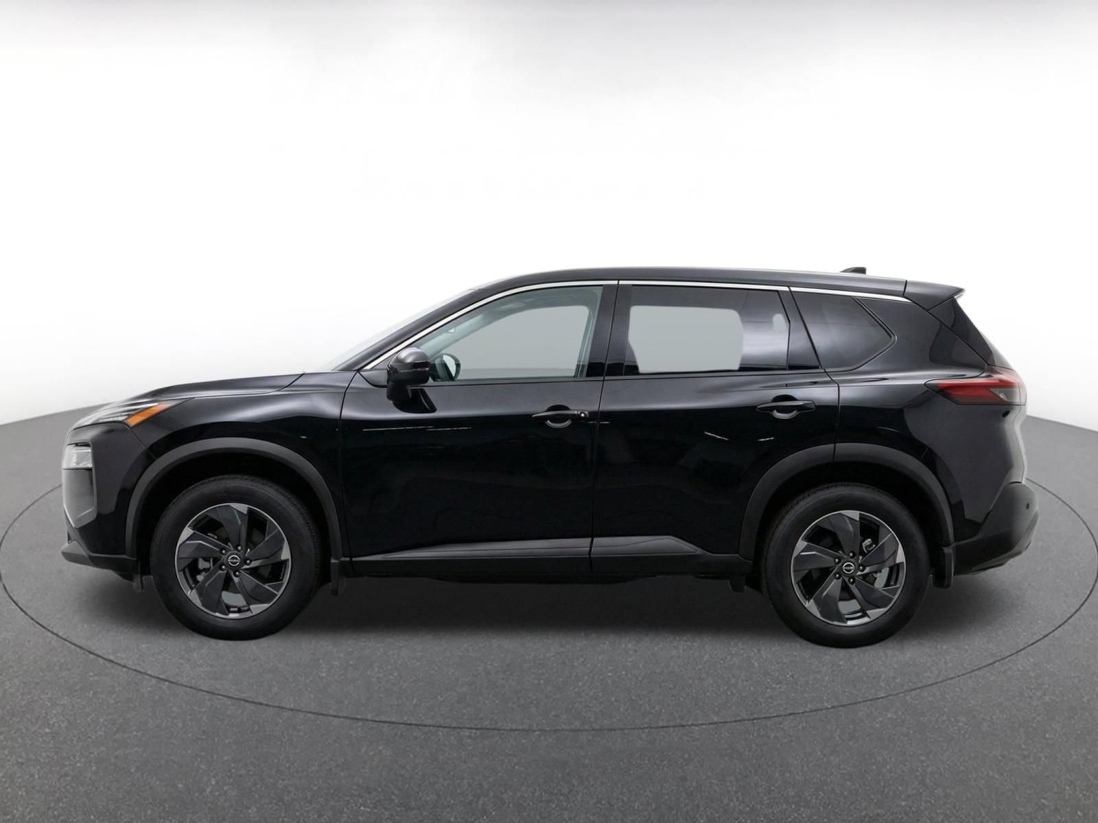 Thumbnail: 2025 Nissan Rogue - 4