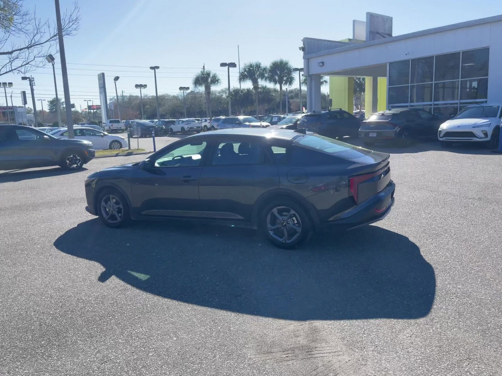 Thumbnail: 2025 Kia K4 - 14