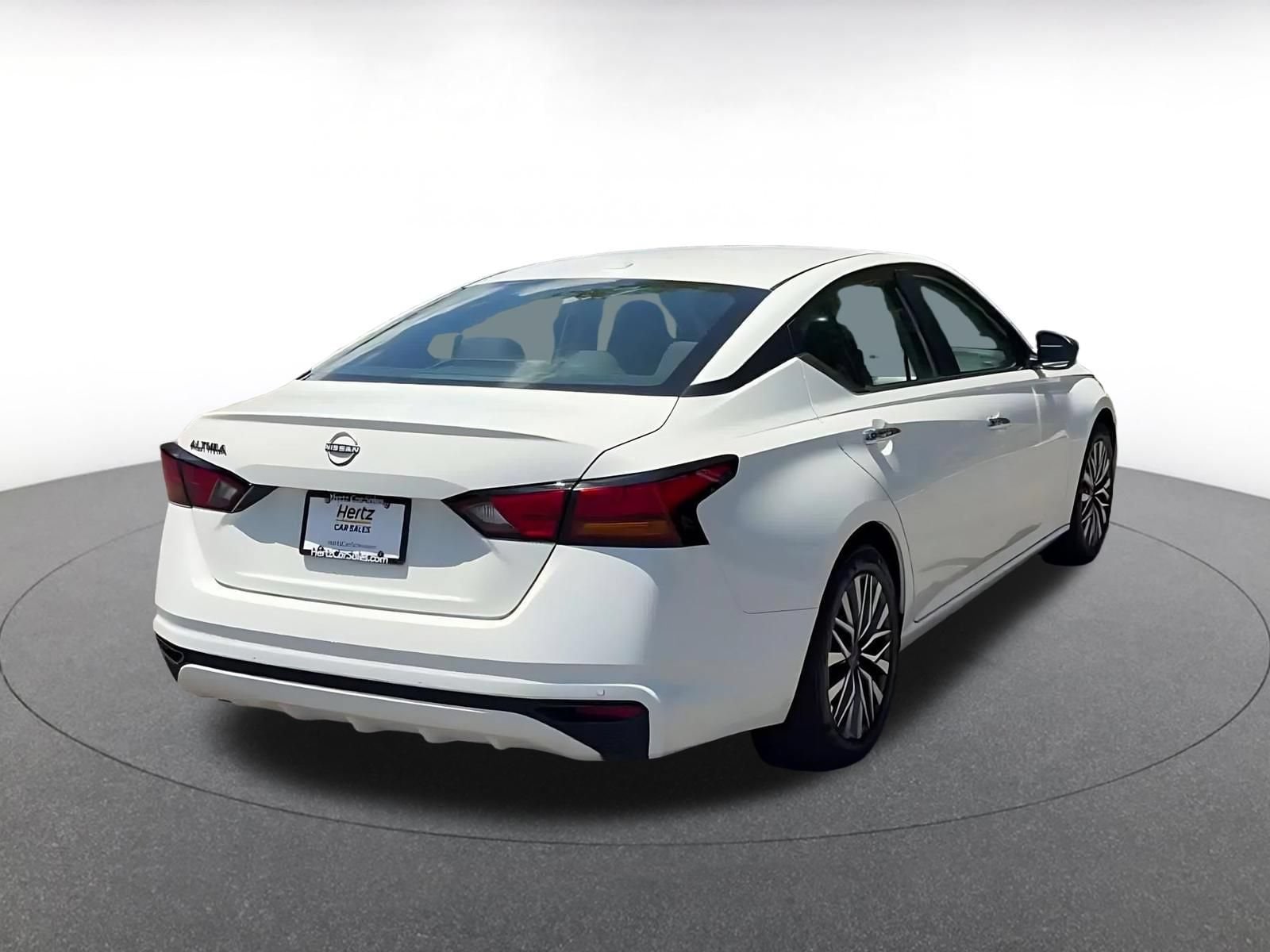 Thumbnail: 2025 Nissan Altima - 12