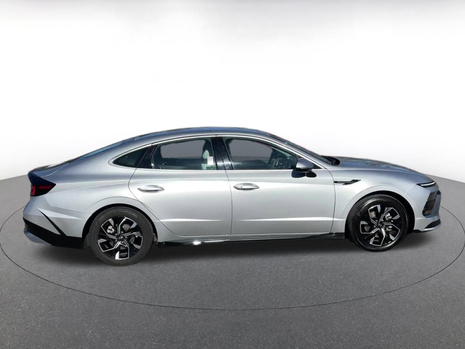 Thumbnail: 2025 Hyundai Sonata - 15