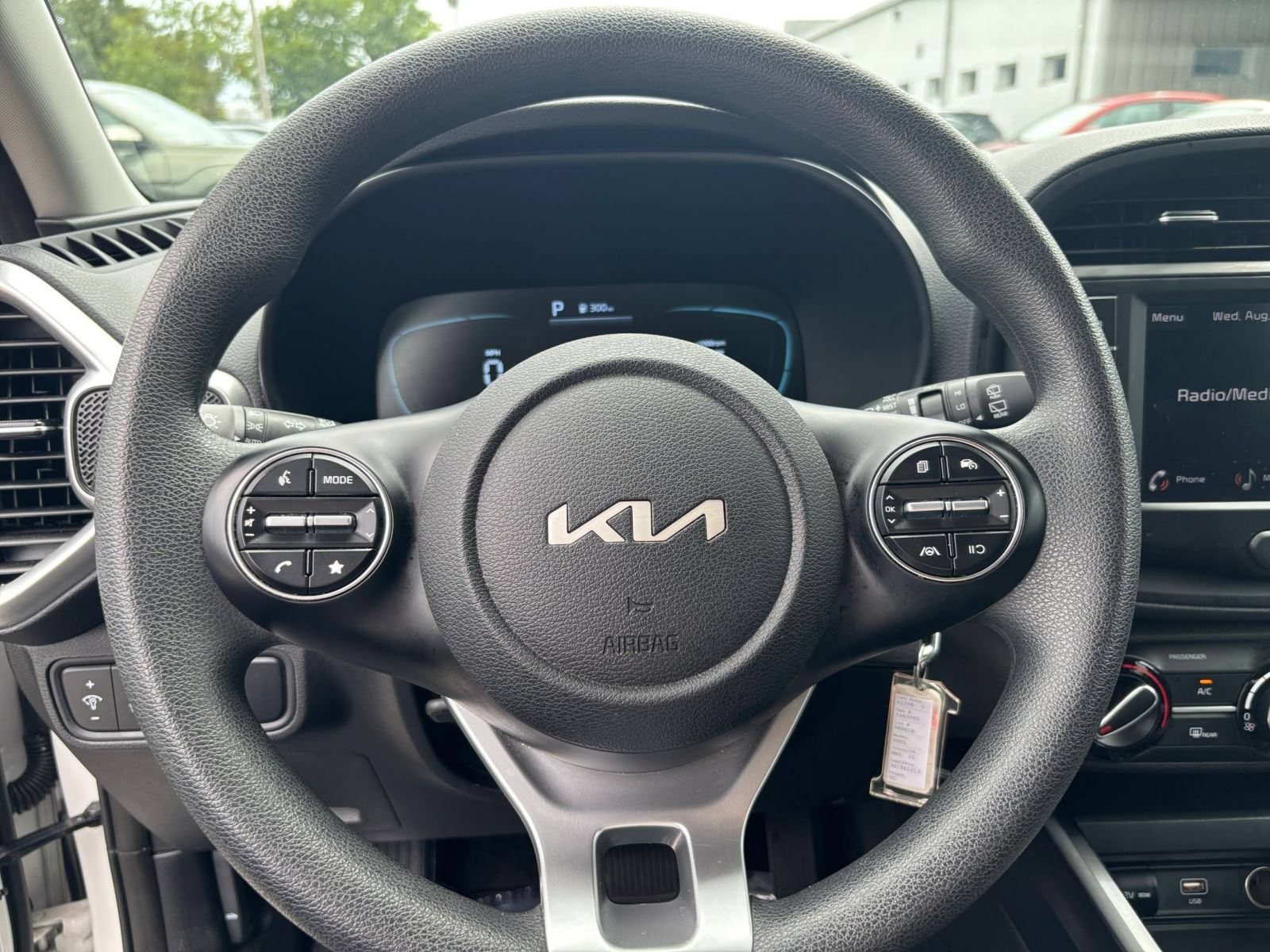 Thumbnail: 2025 Kia Soul - 25