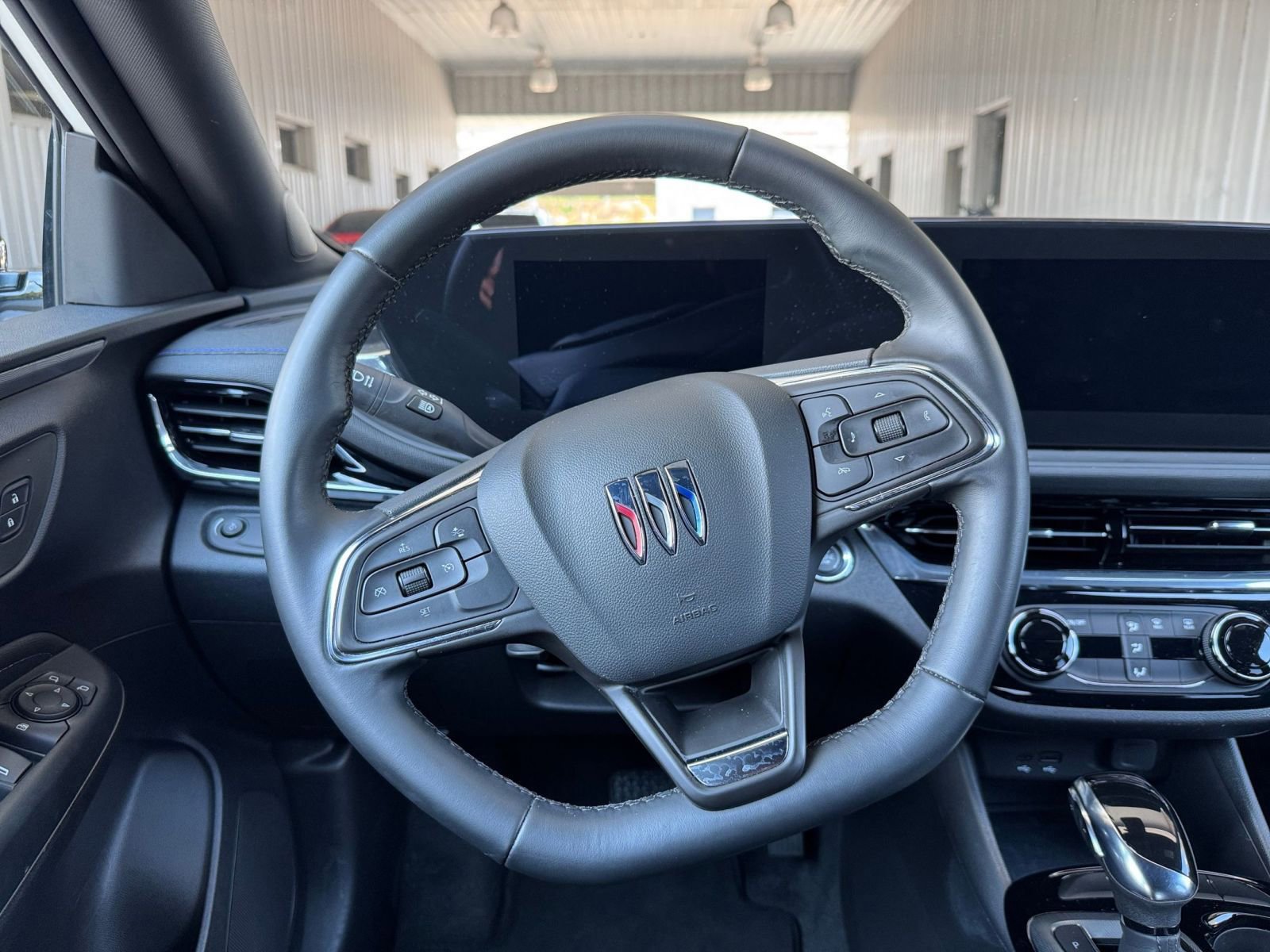 Thumbnail: 2025 Buick Envista - 25