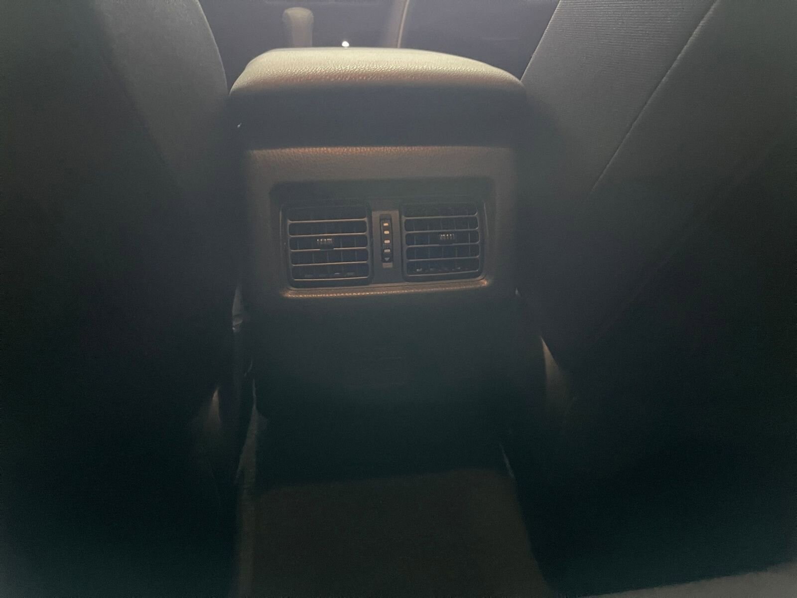 Thumbnail: 2025 Toyota Camry - 22