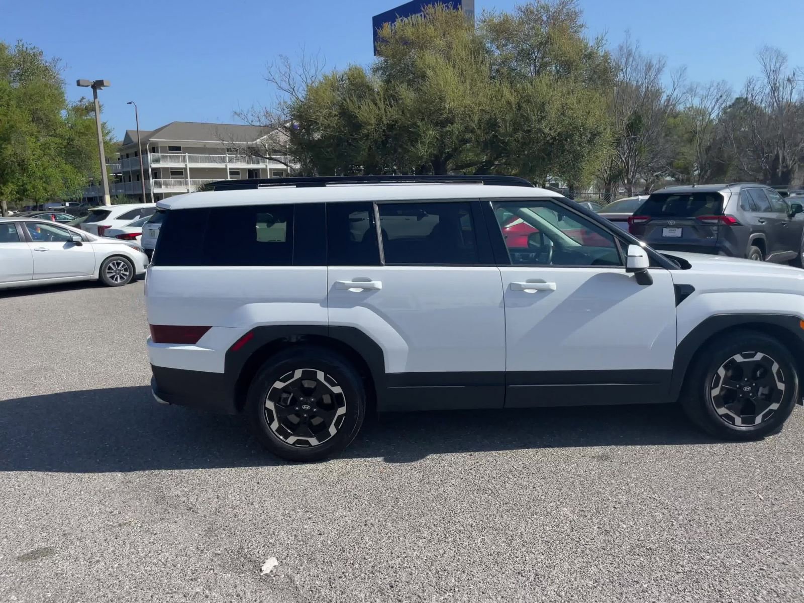 Thumbnail: 2025 Hyundai Santa Fe - 16