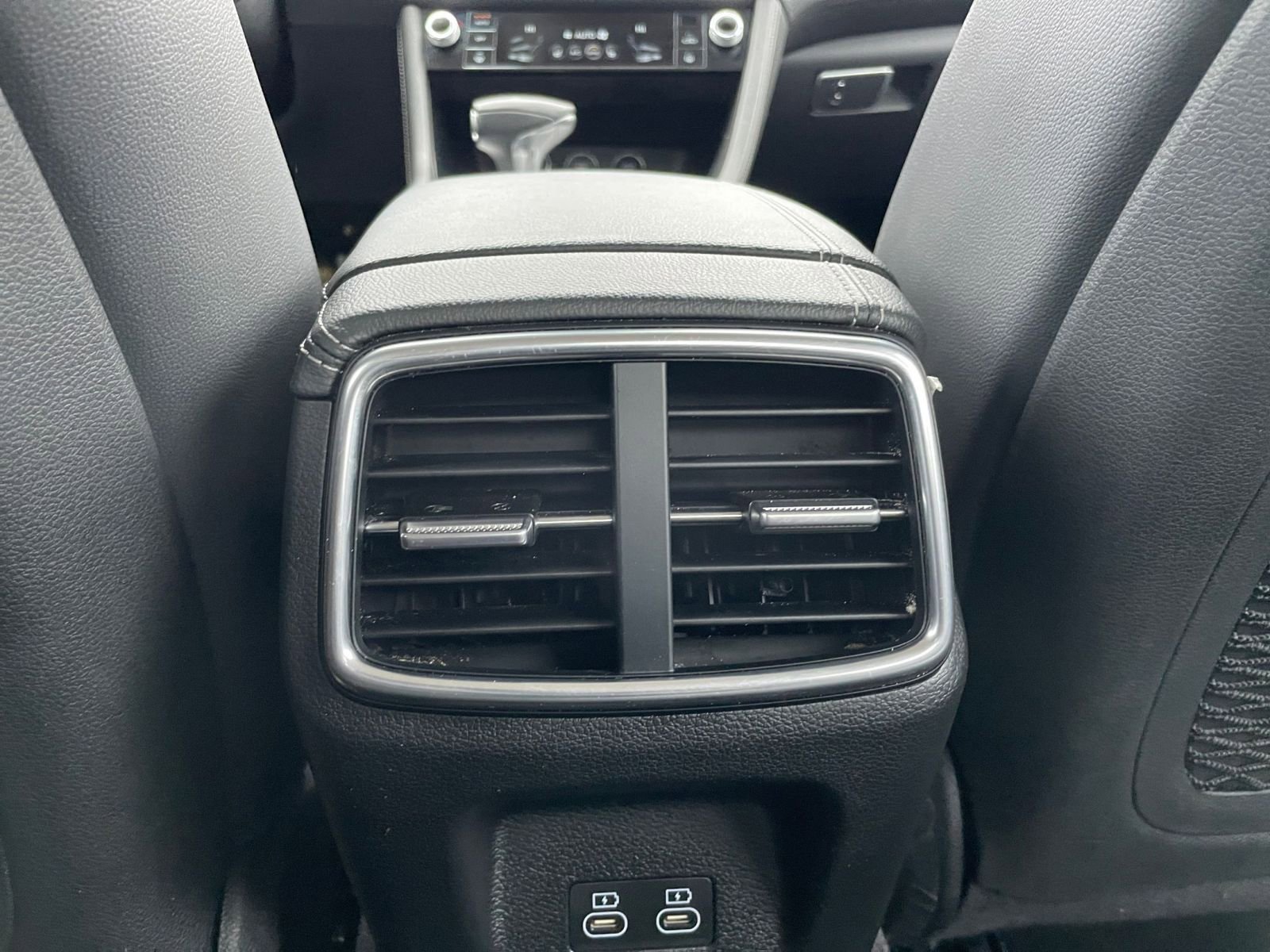 Thumbnail: 2025 Genesis G70 - 25