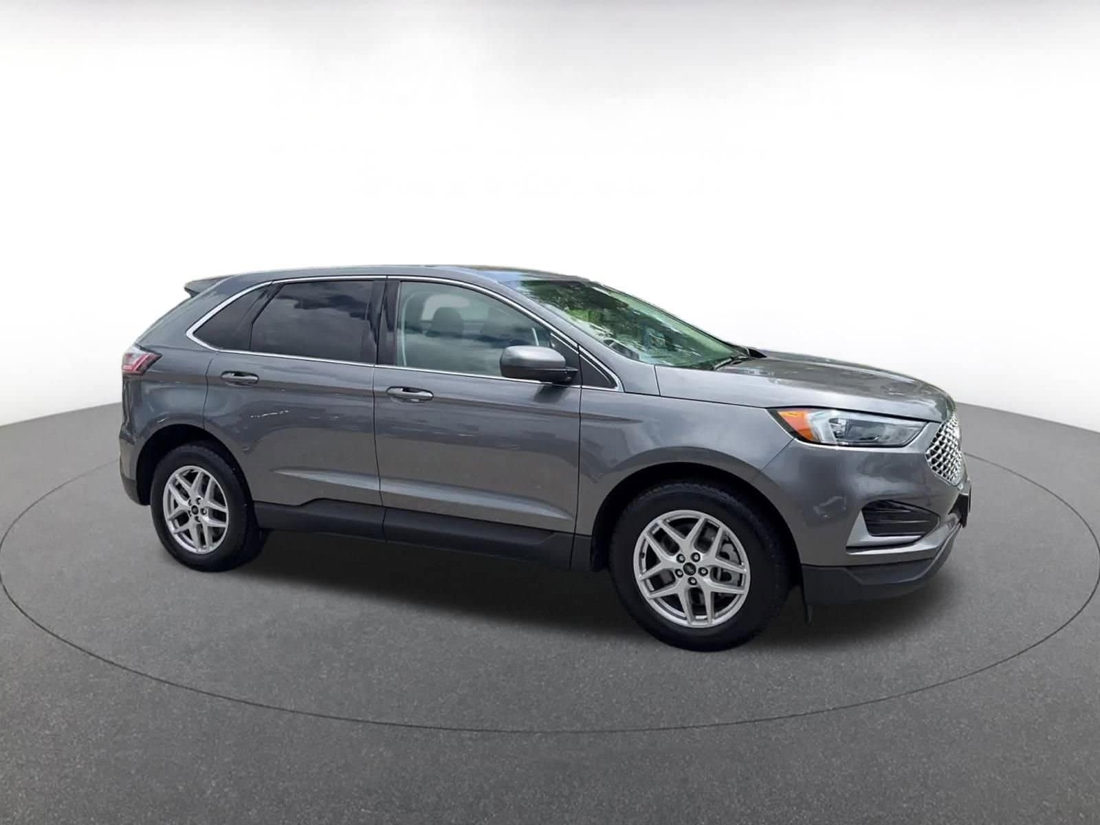 Thumbnail: 2024 Ford Edge - 1