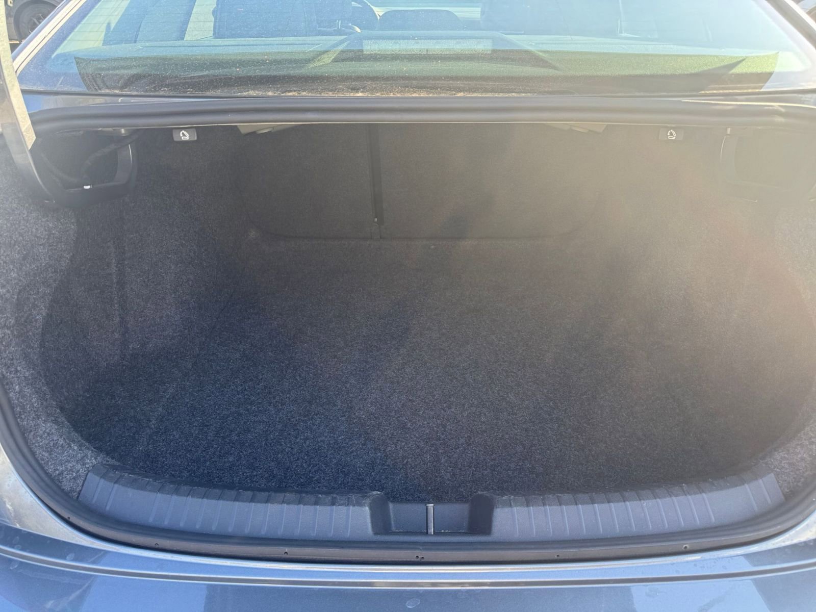 Thumbnail: 2025 Volkswagen Jetta - 31