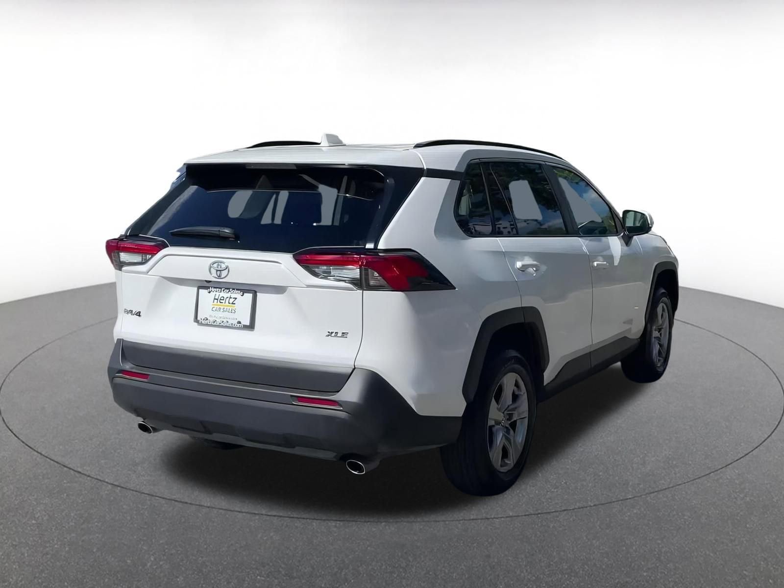 Thumbnail: 2025 Toyota RAV4 - 14