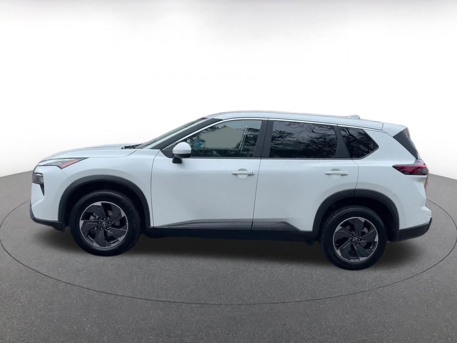 Thumbnail: 2025 Nissan Rogue - 8