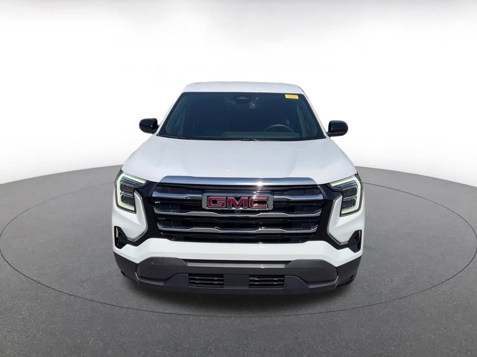 Thumbnail: 2025 GMC Terrain - 3