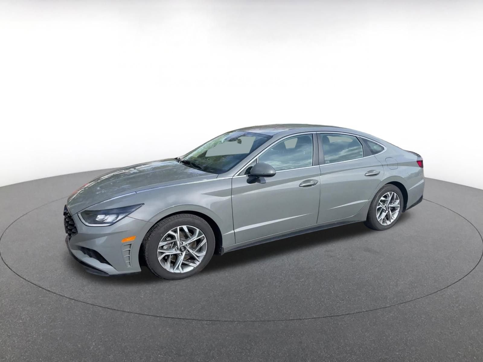 Thumbnail: 2023 Hyundai Sonata - 7