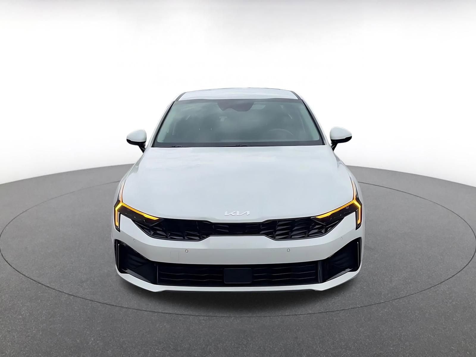 Thumbnail: 2025 Kia K5 - 3