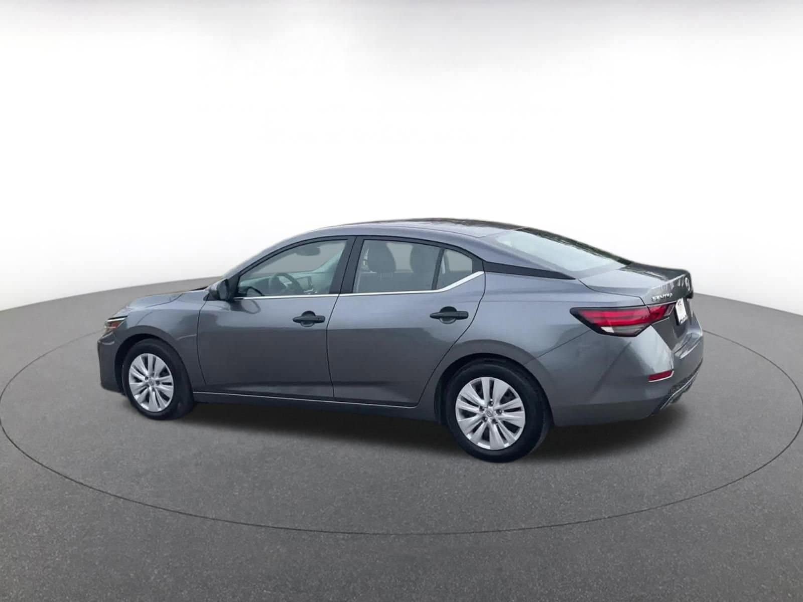 Thumbnail: 2025 Nissan Sentra - 9