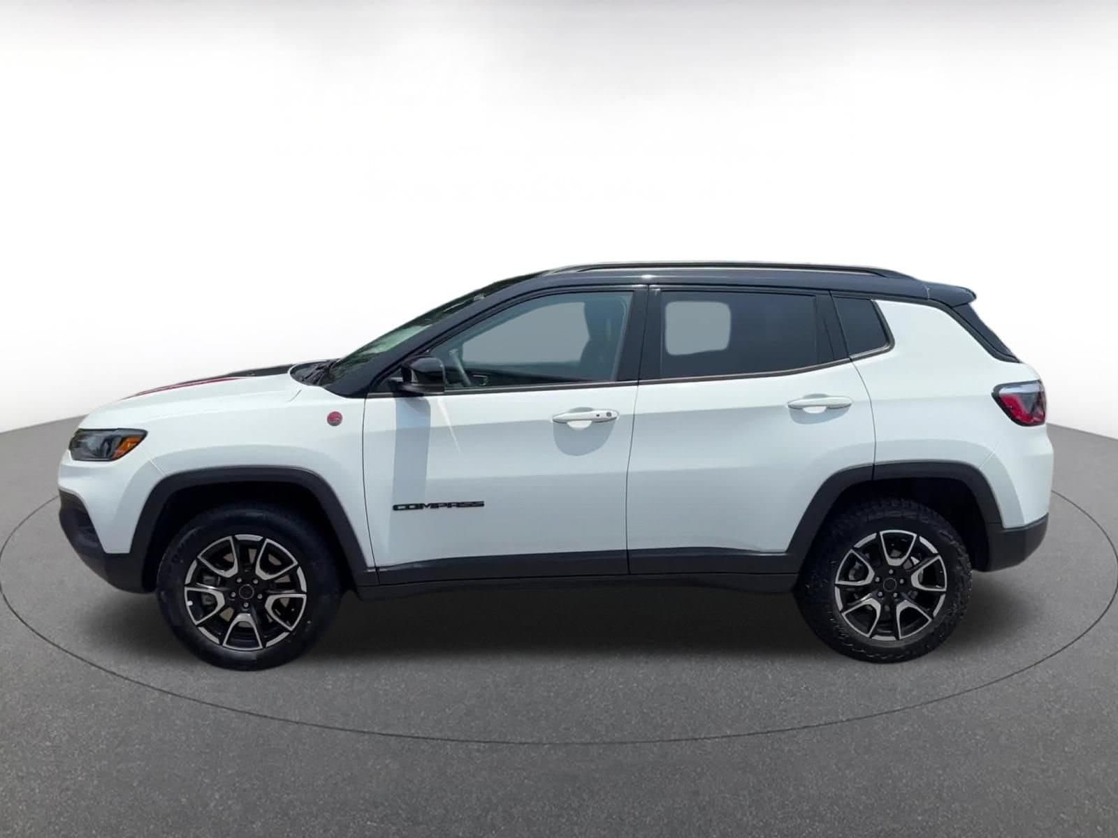 Thumbnail: 2025 Jeep Compass - 7