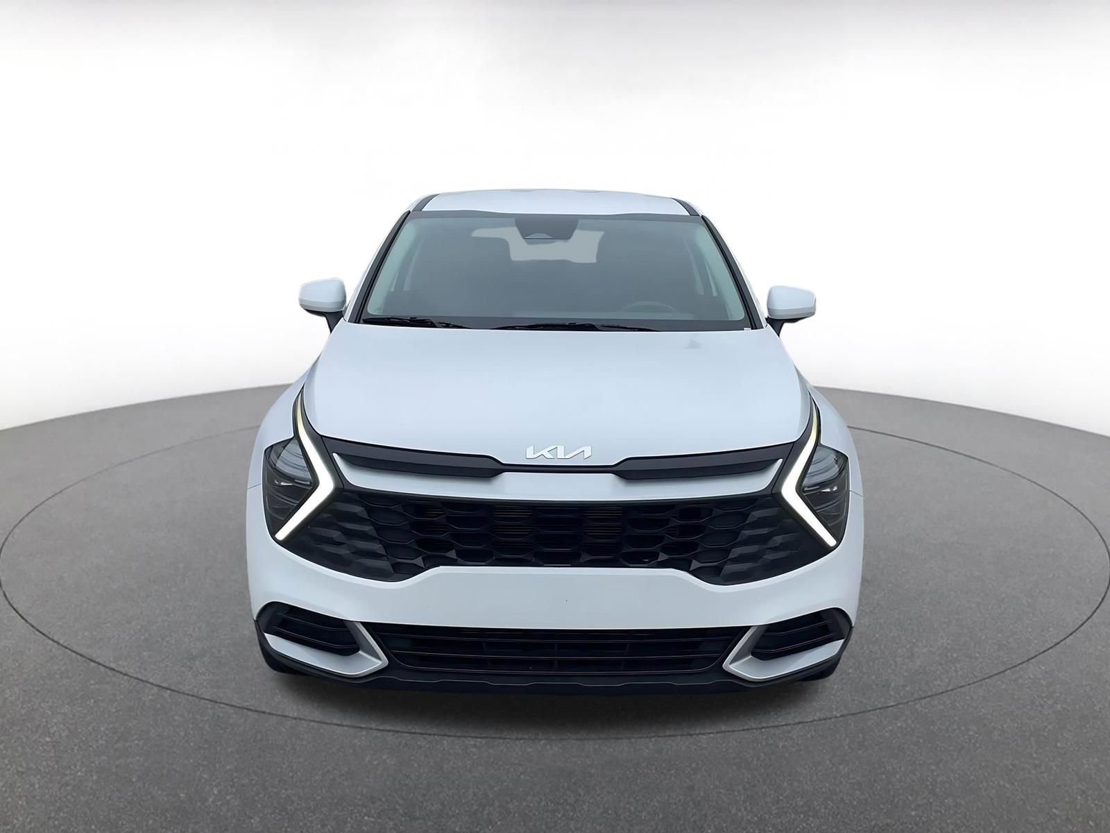 Thumbnail: 2025 Kia Sportage - 3