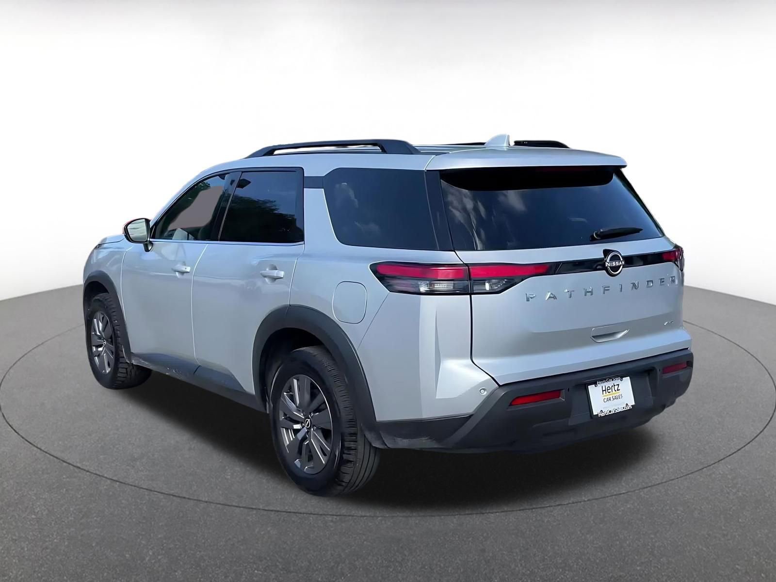 Thumbnail: 2025 Nissan Pathfinder - 10