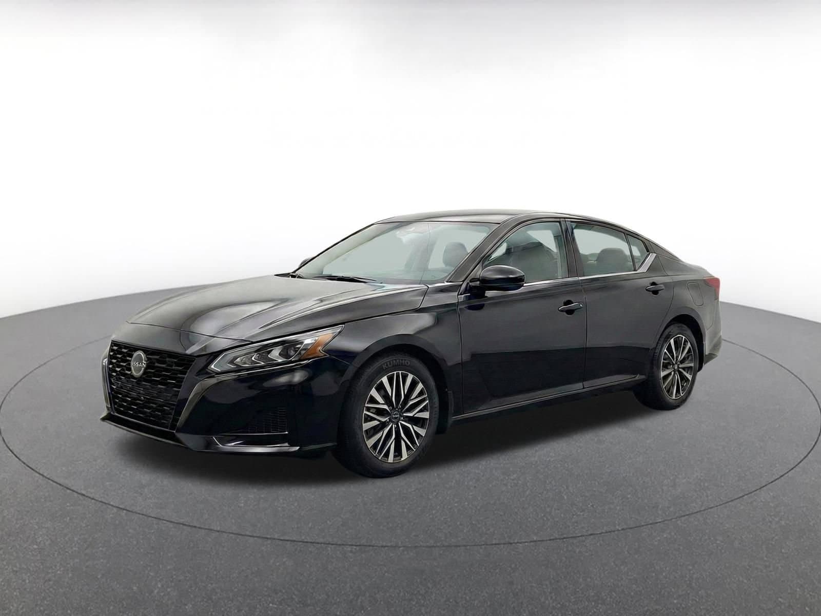 Thumbnail: 2026 Nissan Altima - 3