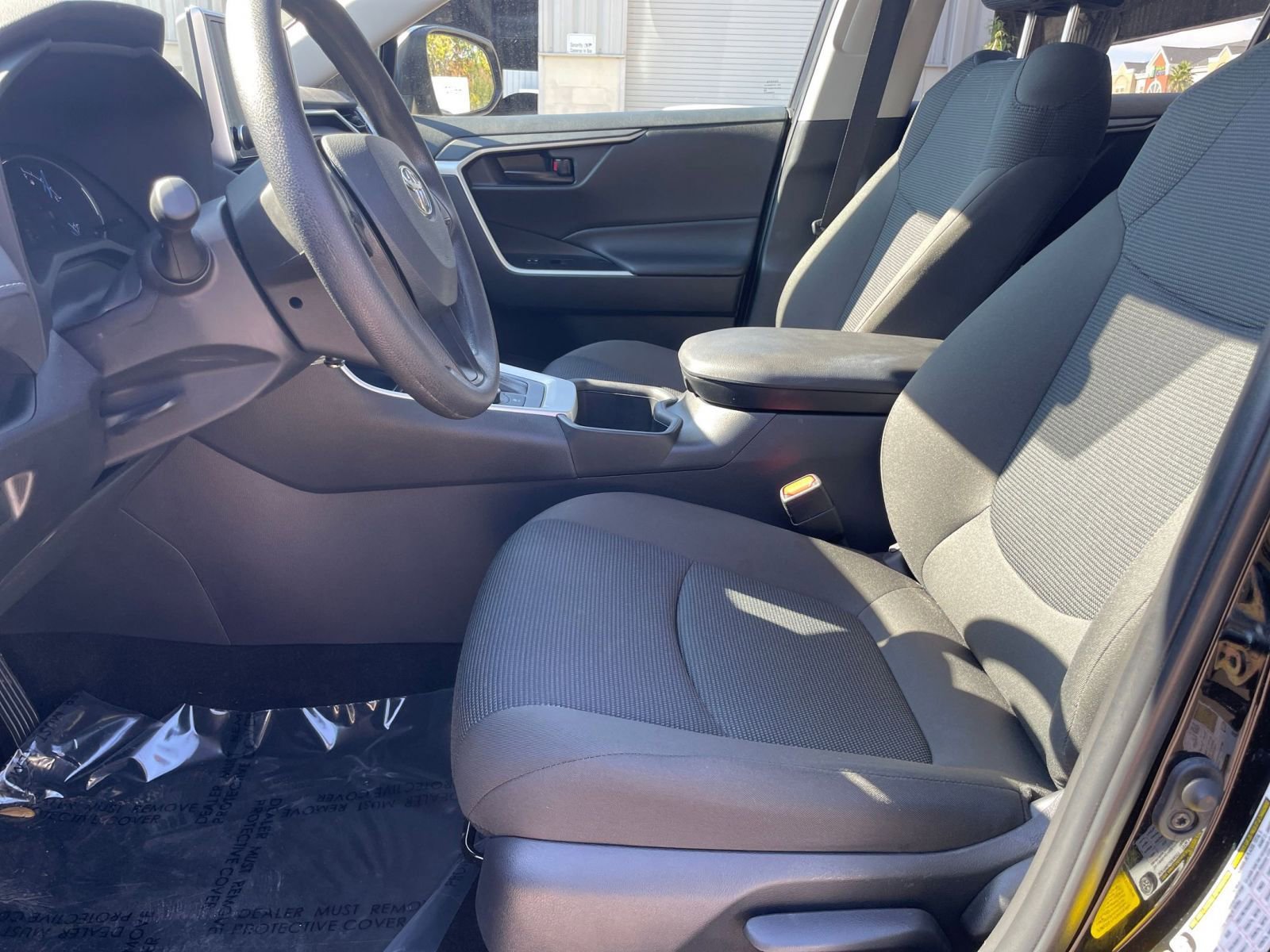 Thumbnail: 2025 Toyota RAV4 - 24