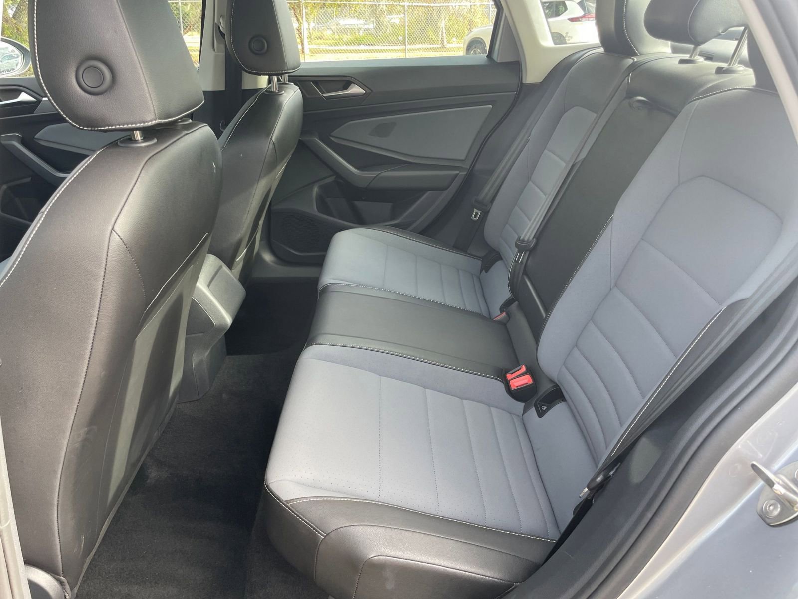 Thumbnail: 2025 Volkswagen Jetta - 24