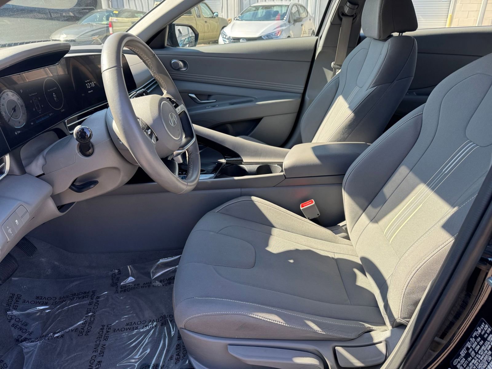 Thumbnail: 2025 Hyundai Elantra - 24