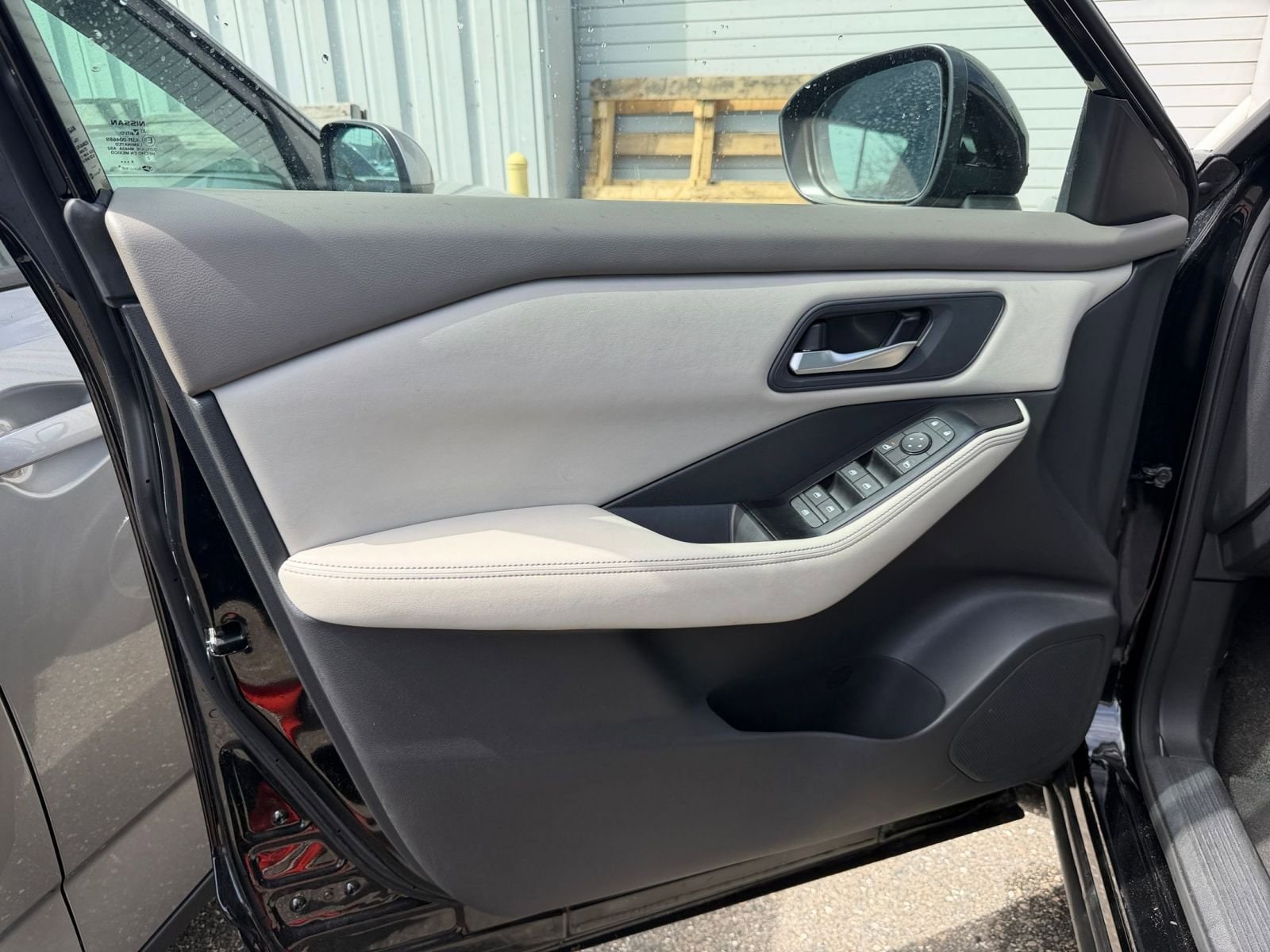 Thumbnail: 2025 Nissan Rogue - 18