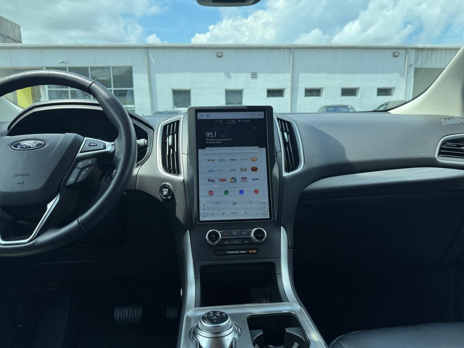 Thumbnail: 2024 Ford Edge - 18