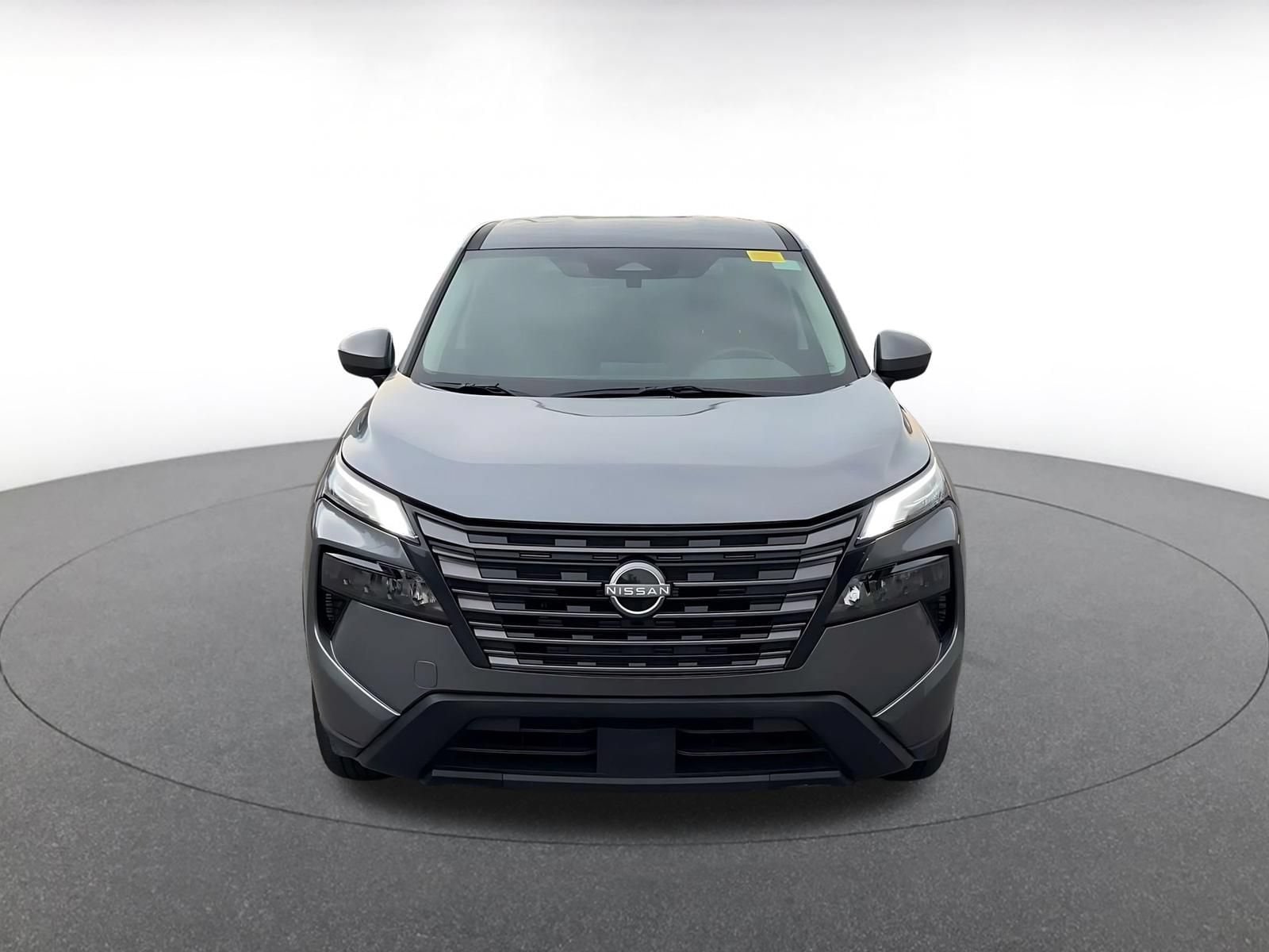 Thumbnail: 2026 Nissan Rogue - 3