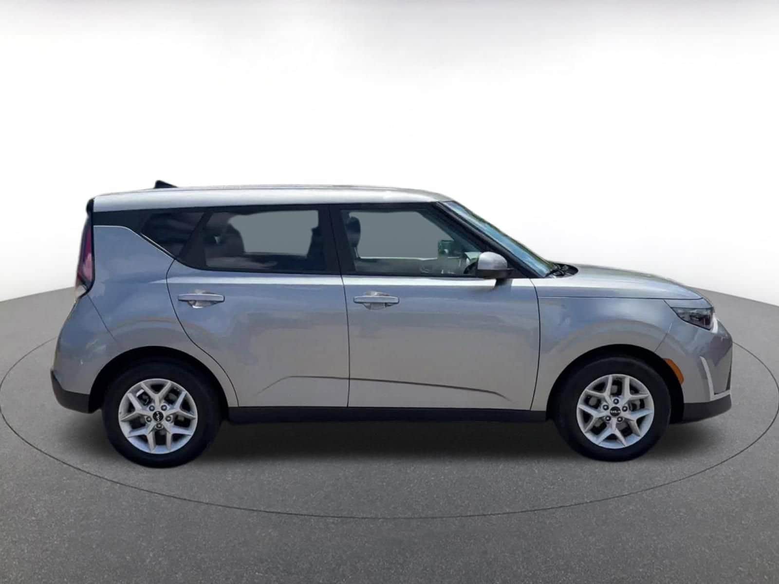 Thumbnail: 2025 Kia Soul - 16