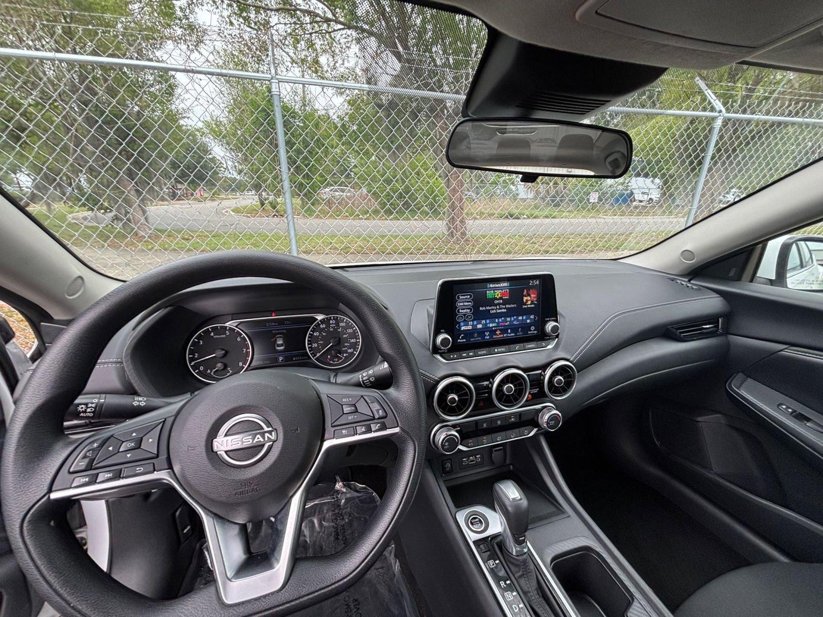 Thumbnail: 2025 Nissan Sentra - 31