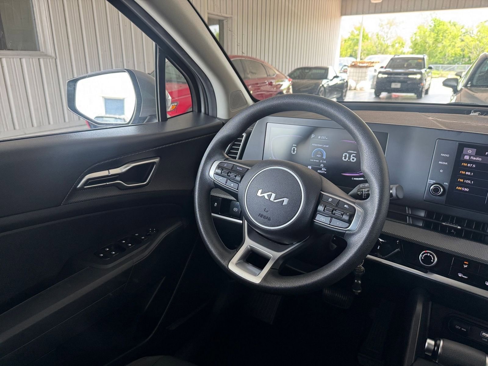 Thumbnail: 2023 Kia Sportage - 28