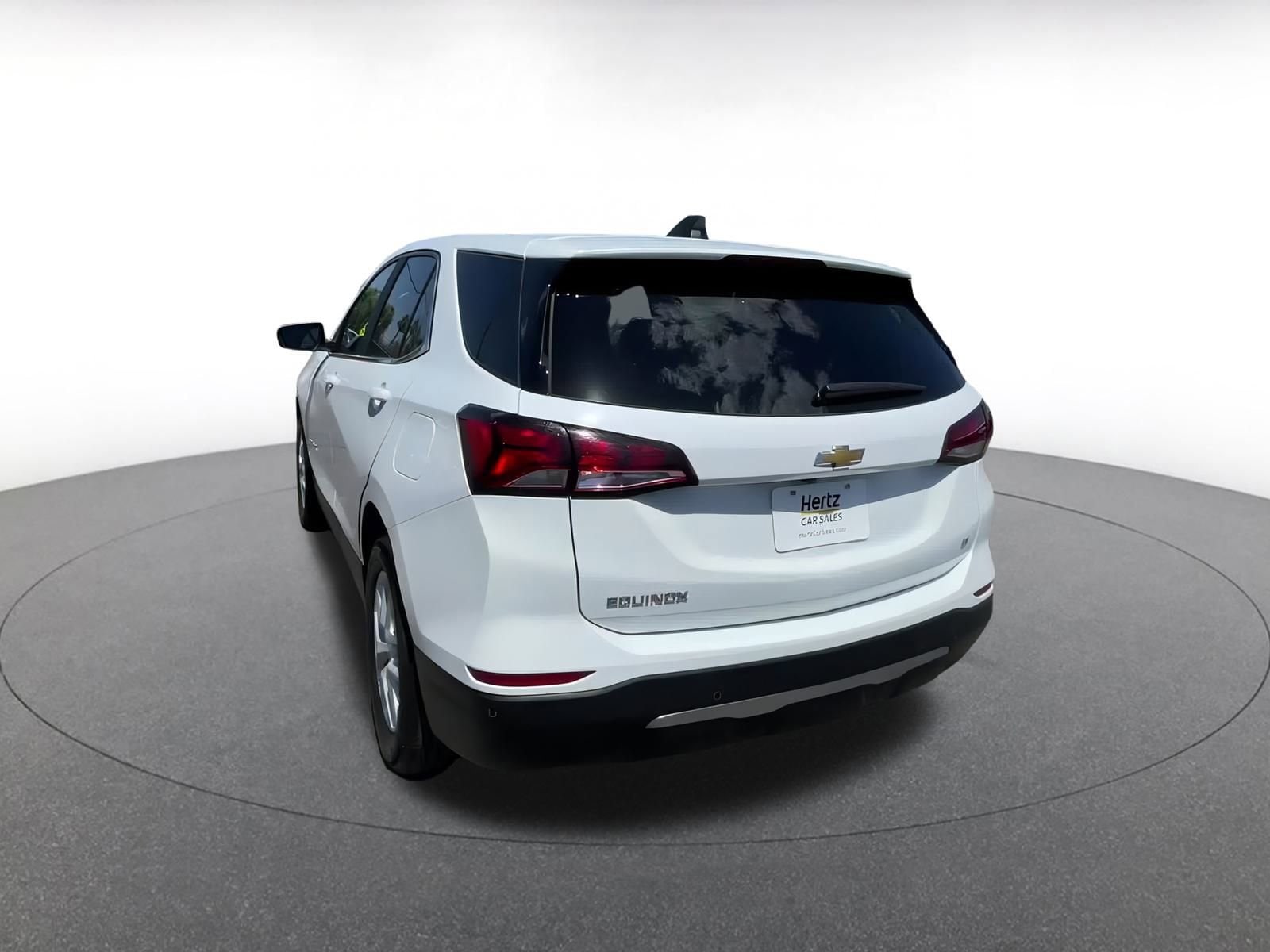 Thumbnail: 2022 Chevrolet Equinox - 11
