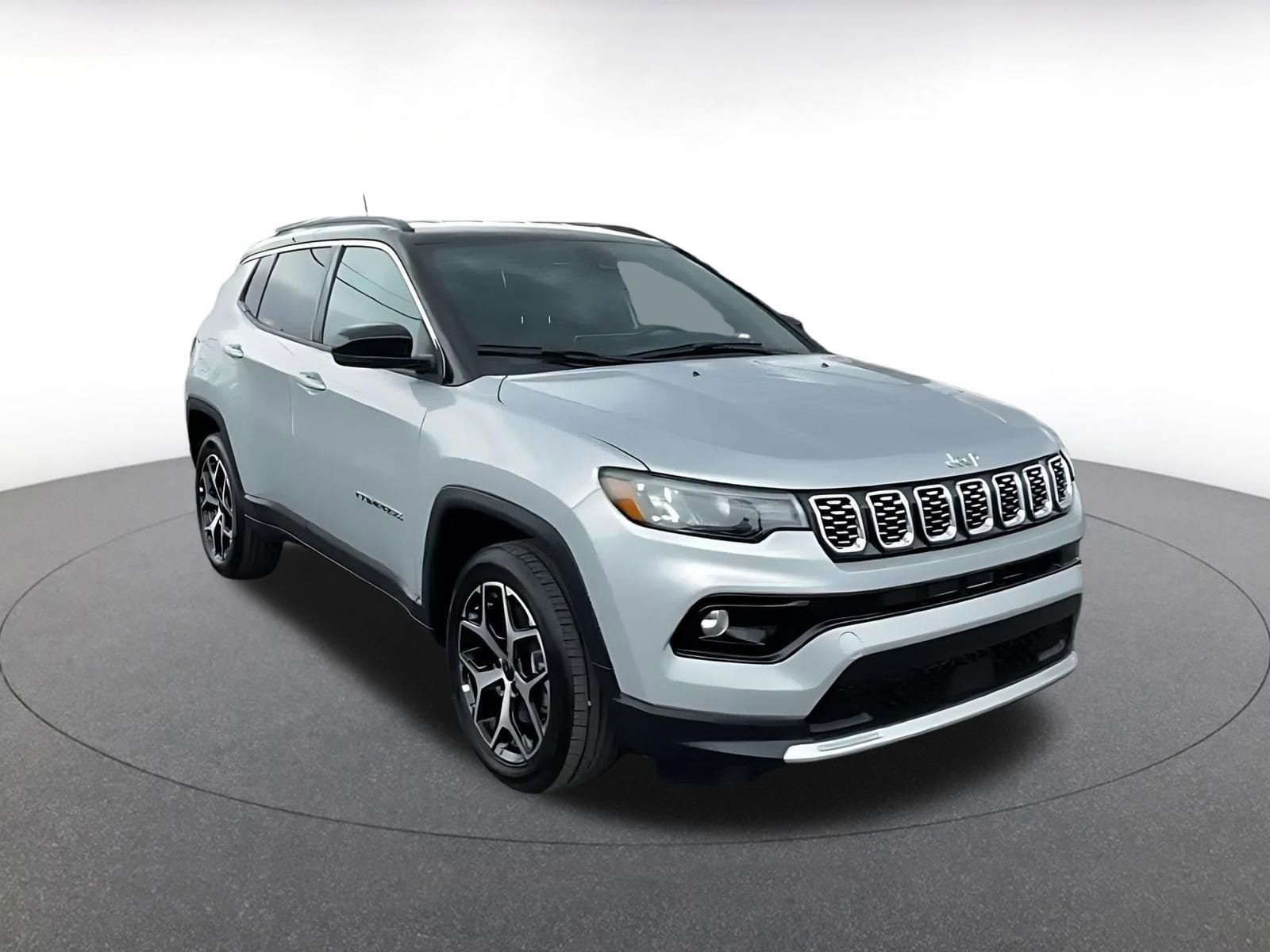 Thumbnail: 2025 Jeep Compass - 3