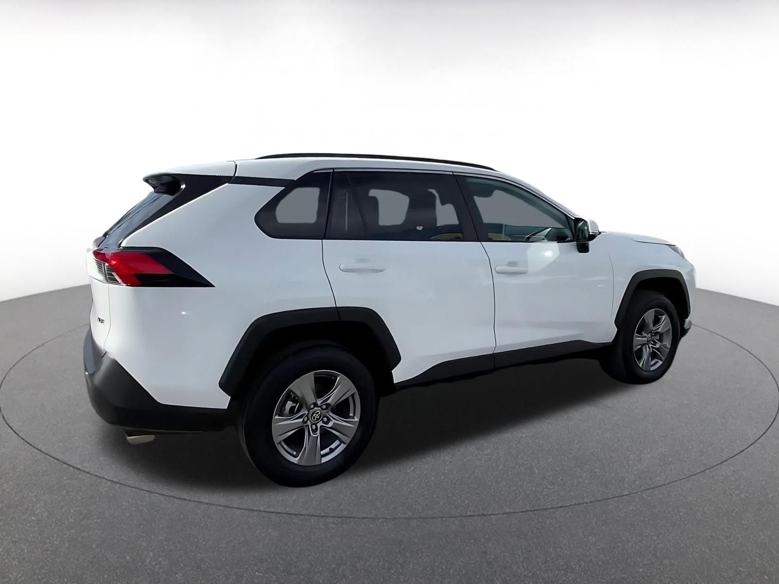 Thumbnail: 2025 Toyota RAV4 - 15