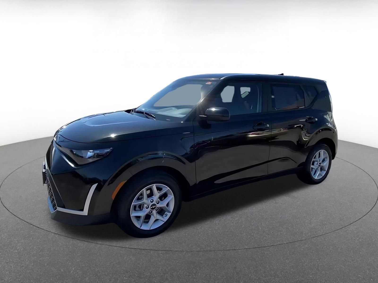 Thumbnail: 2025 Kia Soul - 8