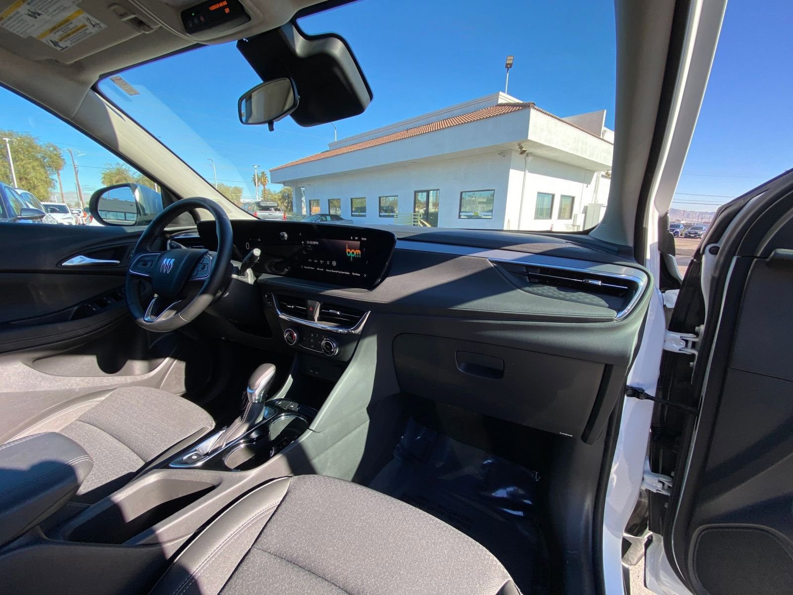 Thumbnail: 2025 Buick Encore GX - 35