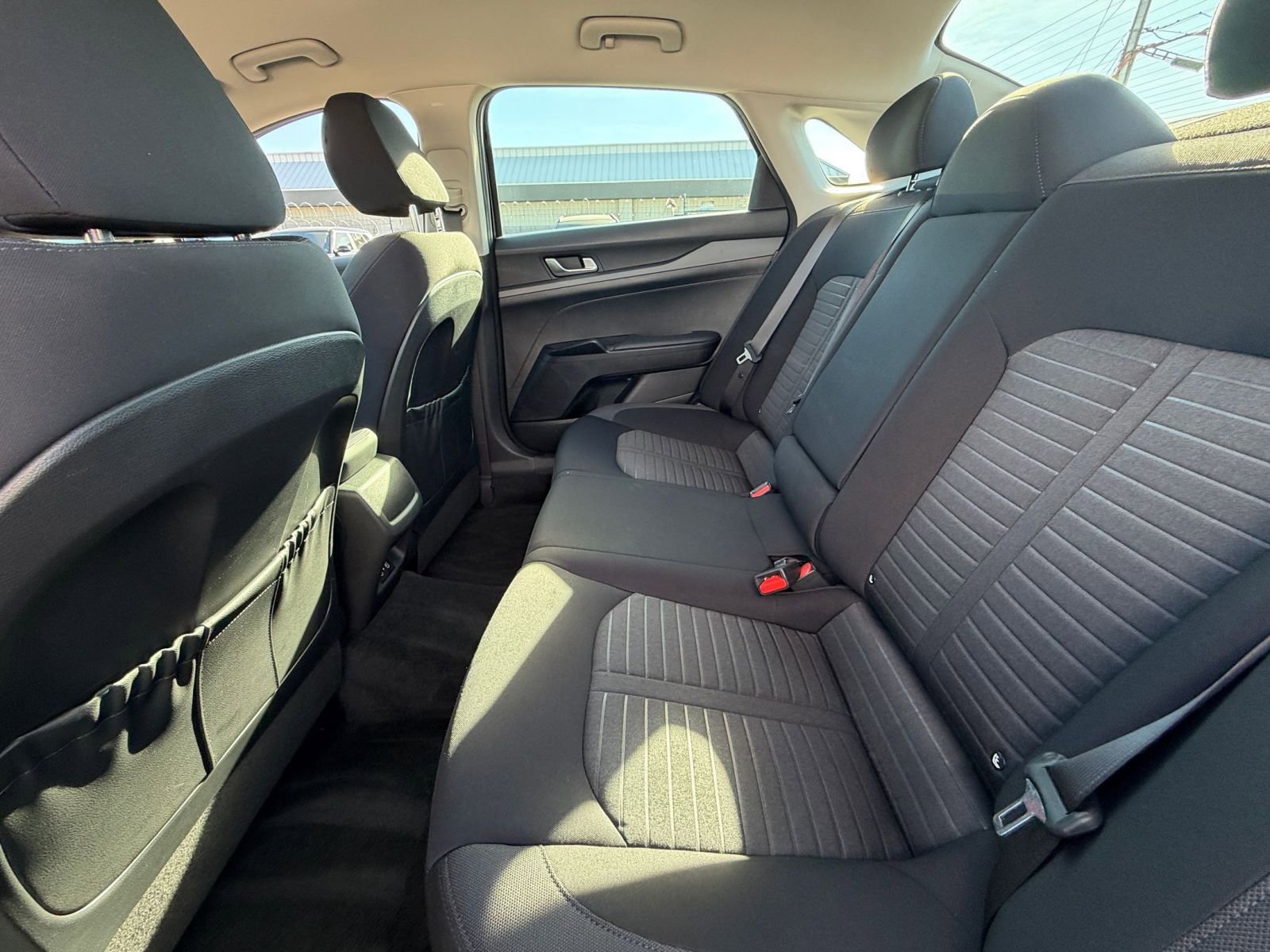 Thumbnail: 2025 Kia K5 - 22