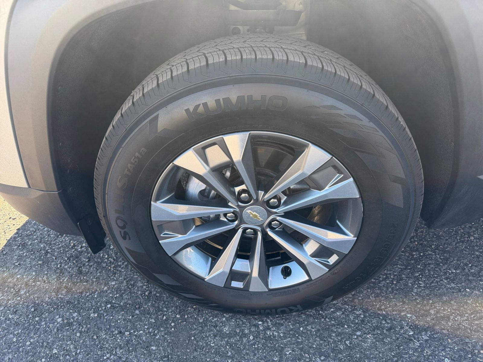 Thumbnail: 2025 Chevrolet Equinox - 28