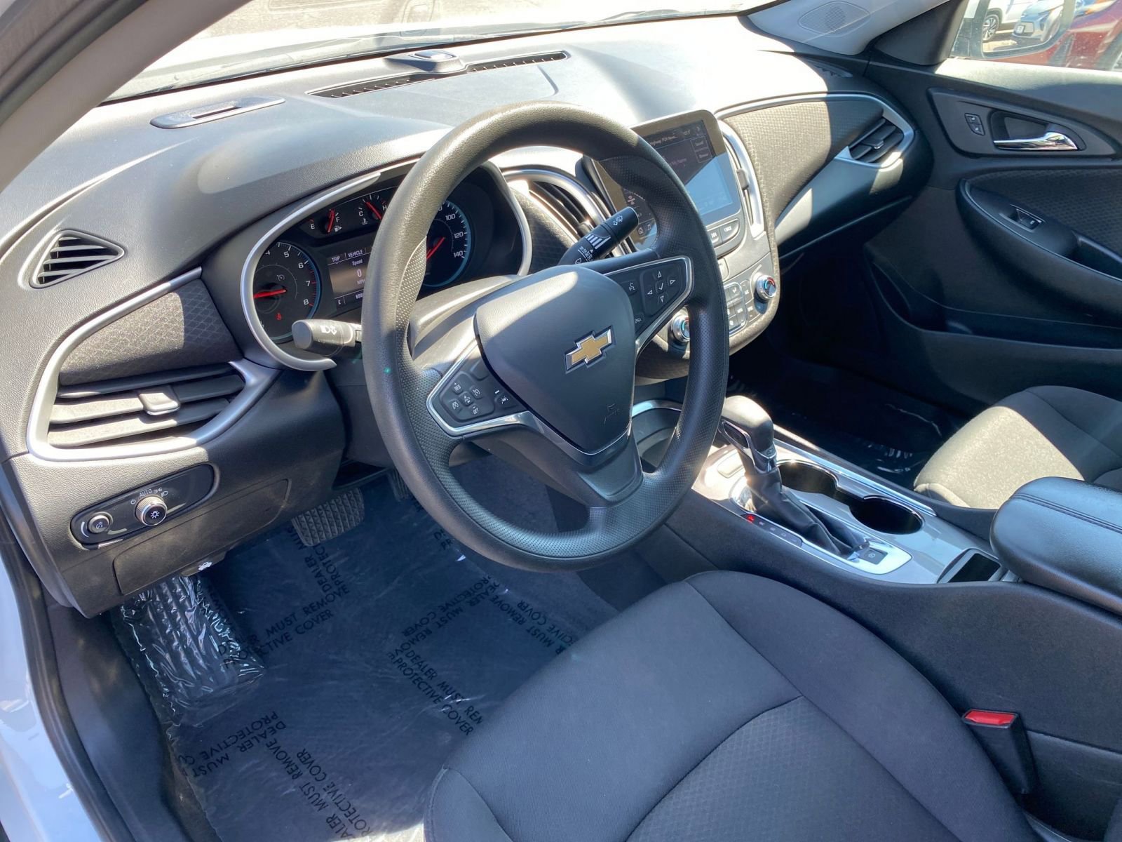 Thumbnail: 2023 Chevrolet Malibu - 34