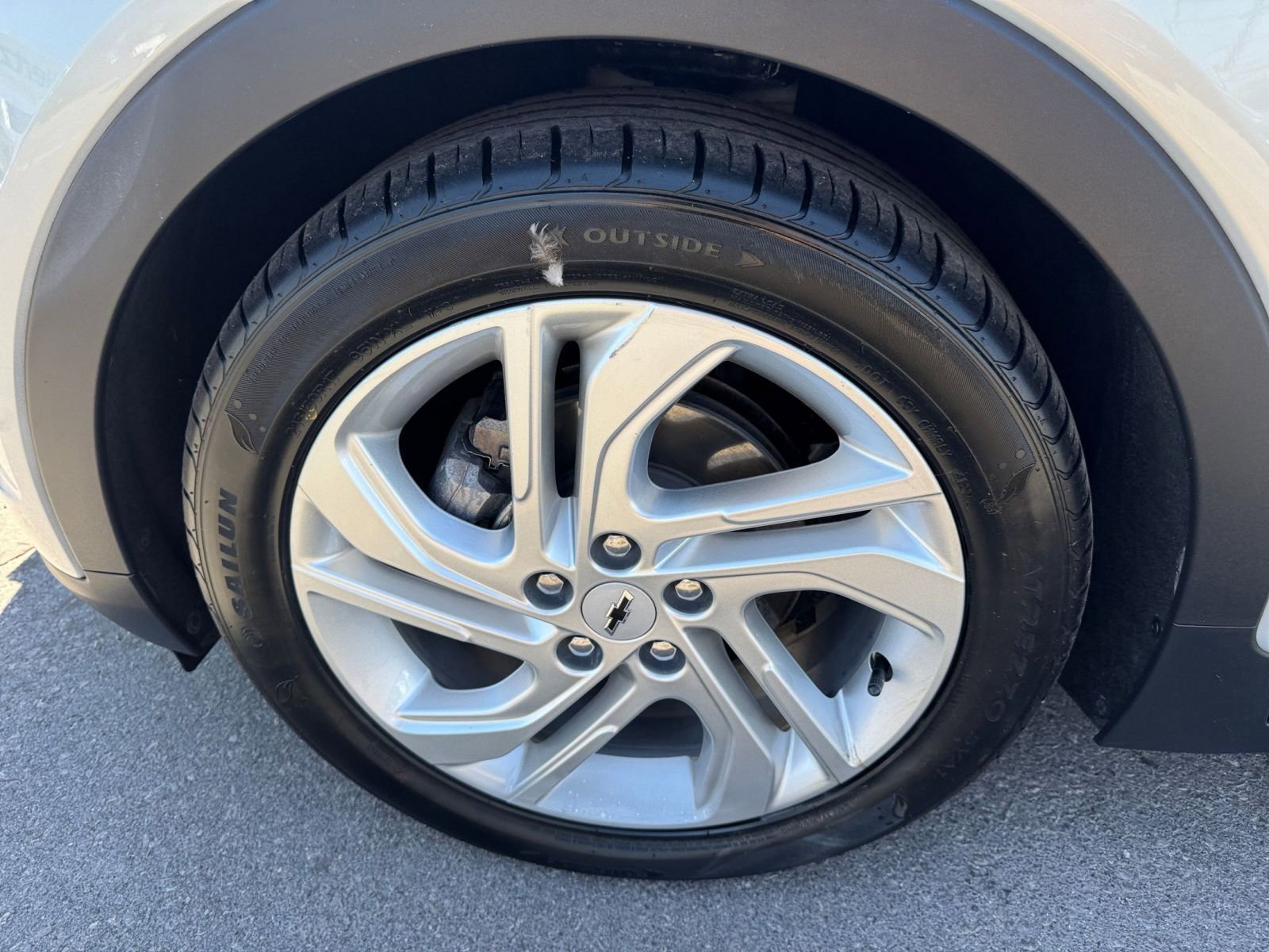 Thumbnail: 2023 Chevrolet Bolt EV - 32