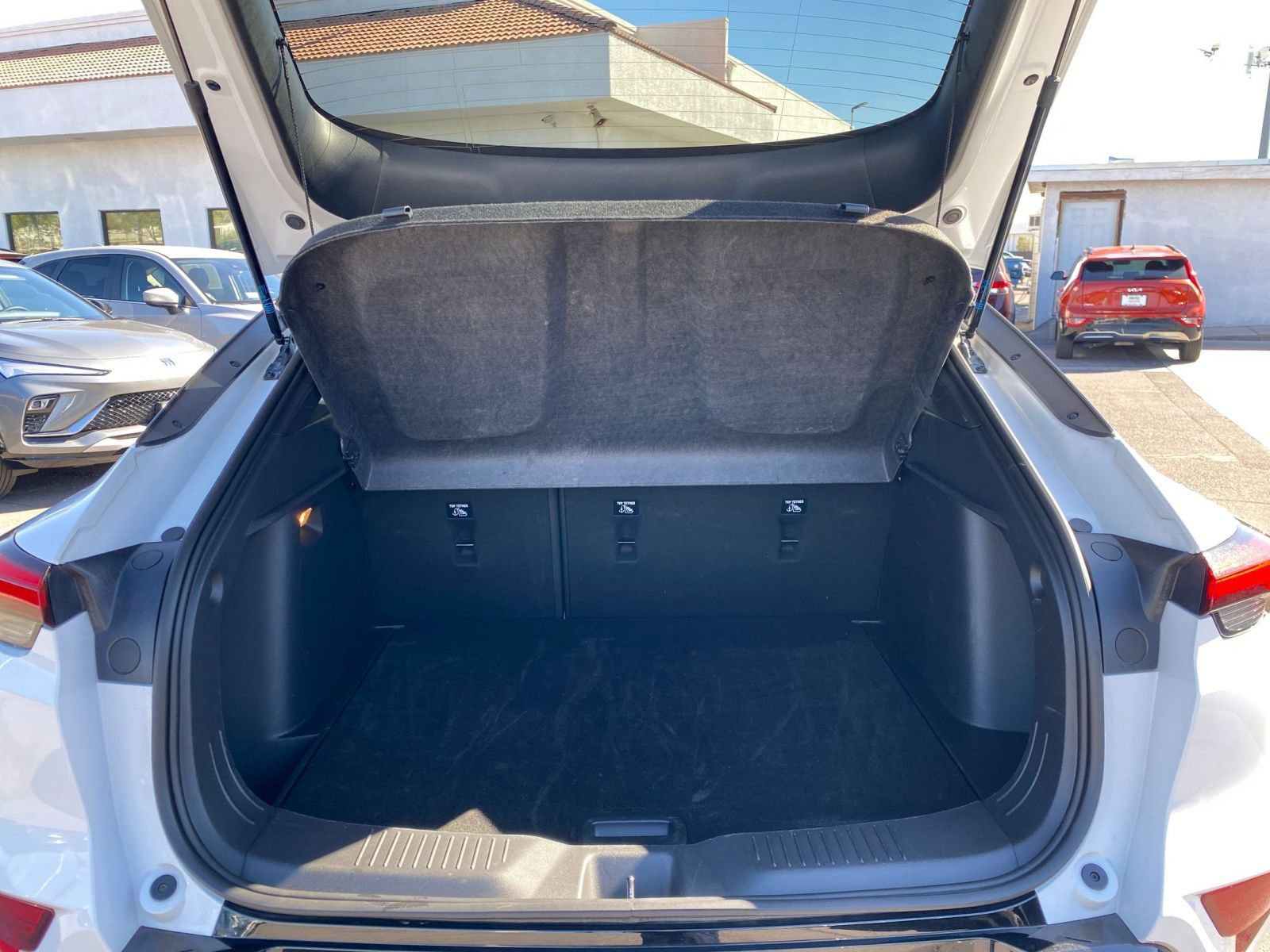 Thumbnail: 2025 Buick Envista - 31