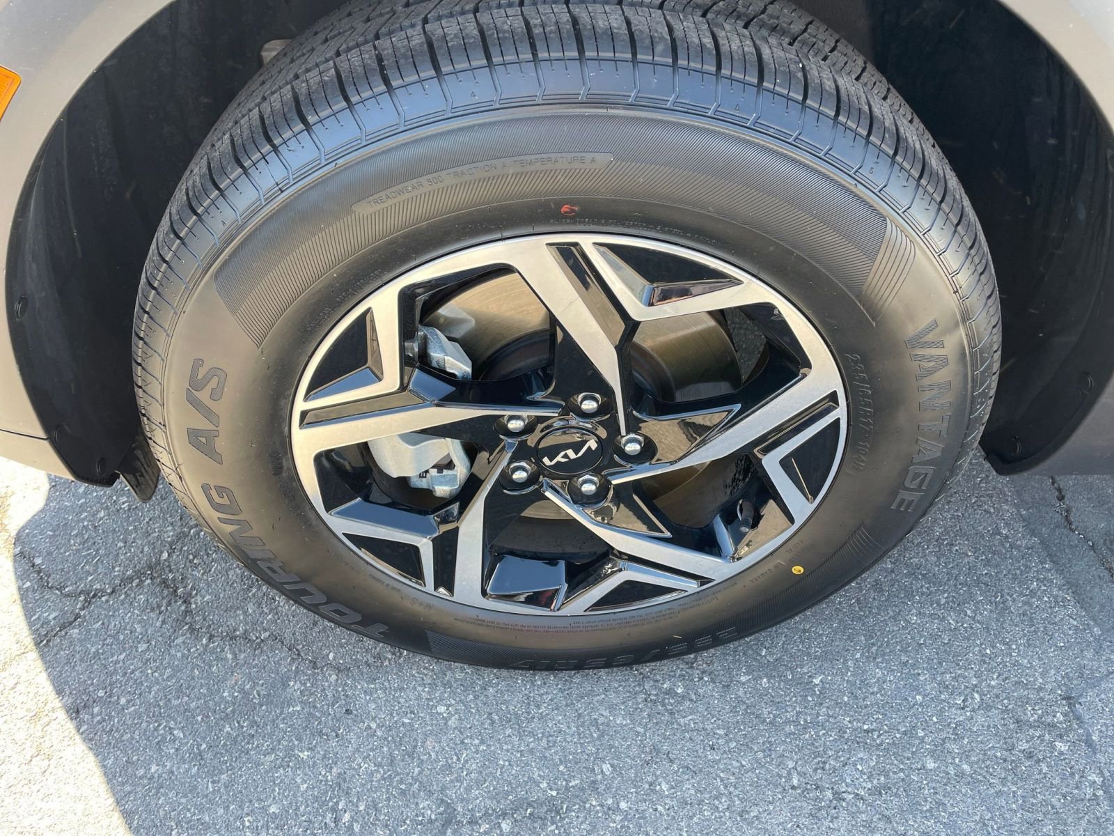 Thumbnail: 2024 Kia Sportage - 31