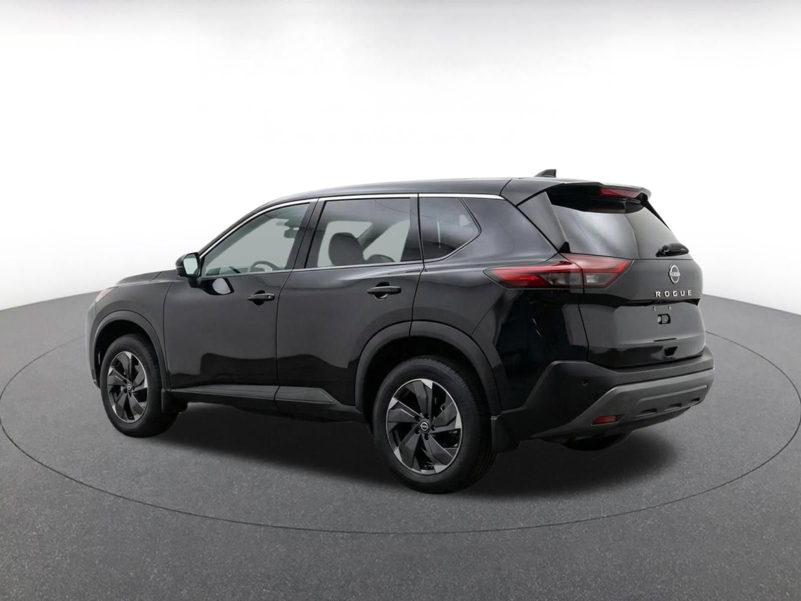 Thumbnail: 2025 Nissan Rogue - 13