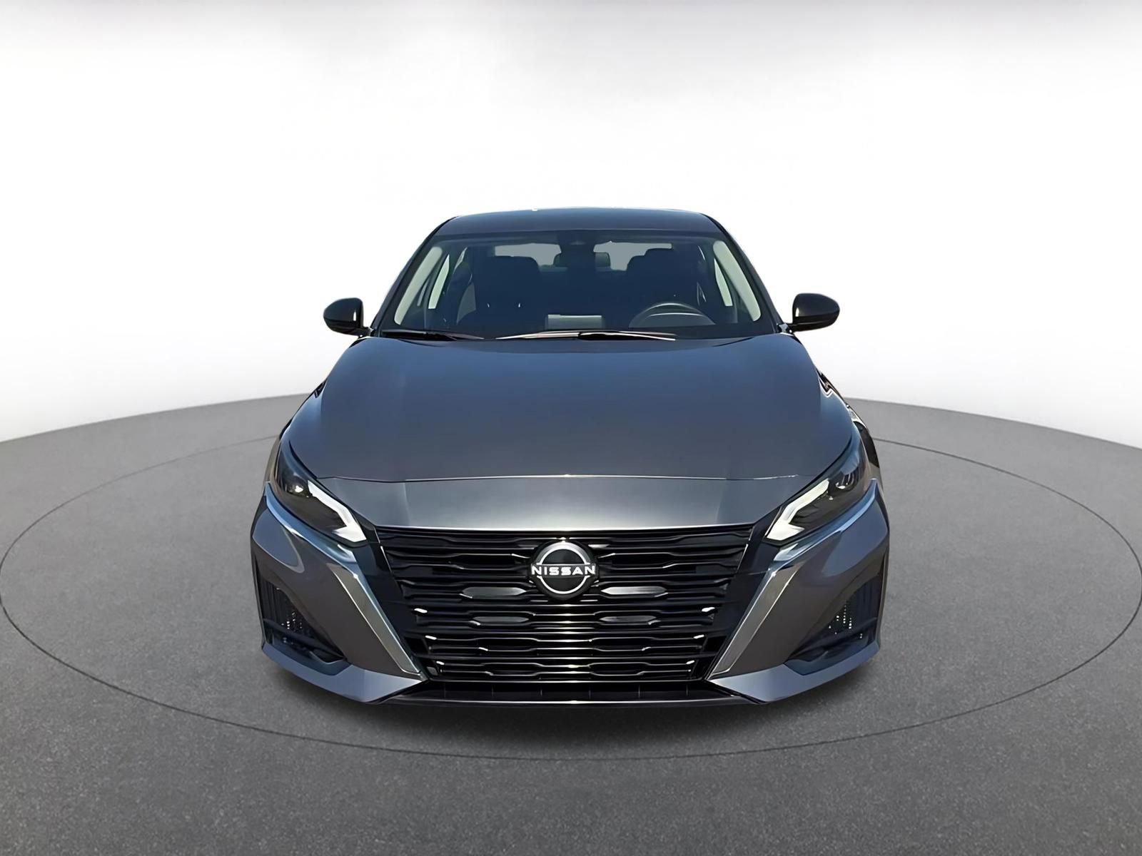 Thumbnail: 2025 Nissan Altima - 4