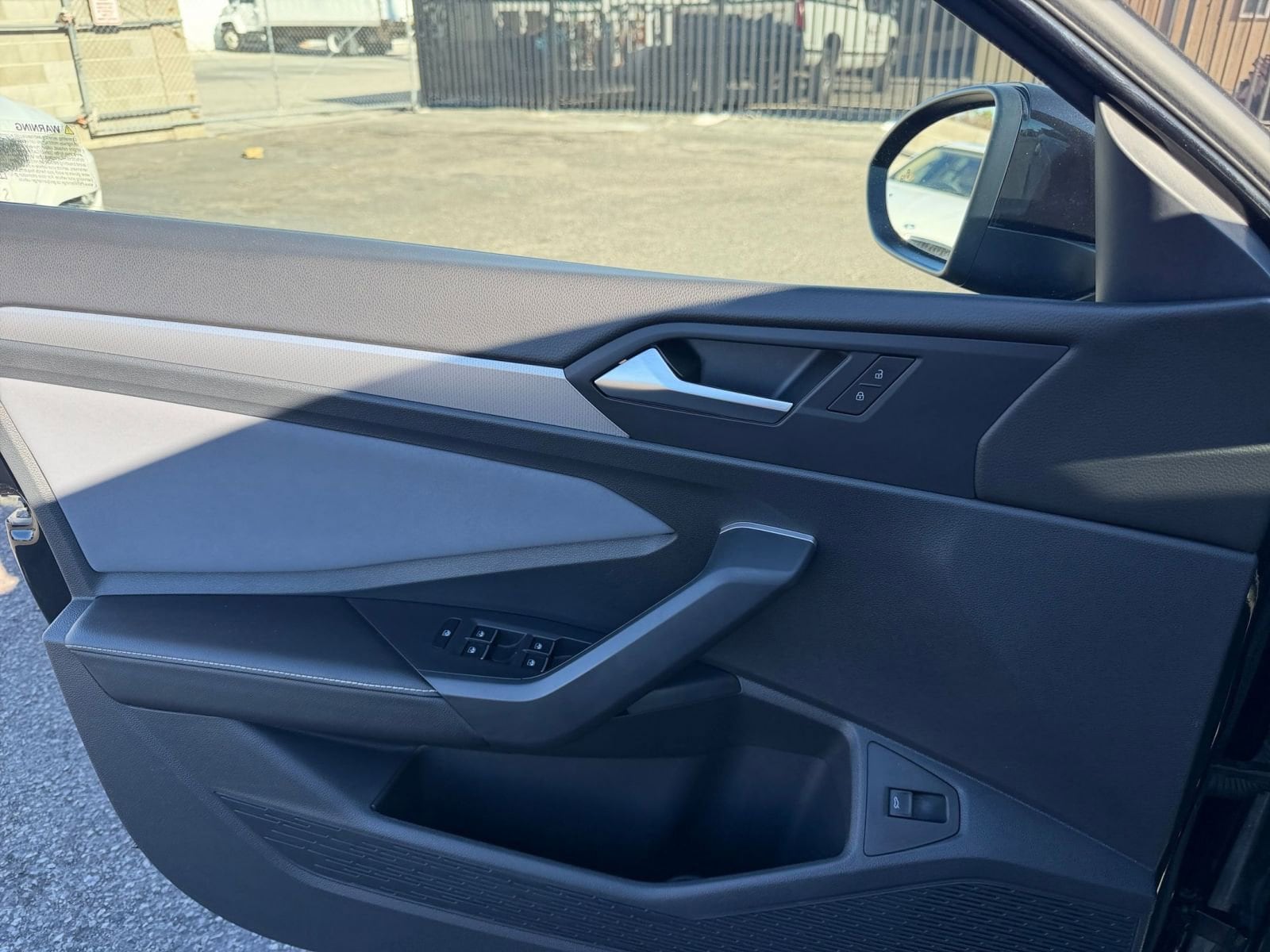 Thumbnail: 2025 Volkswagen Jetta - 20