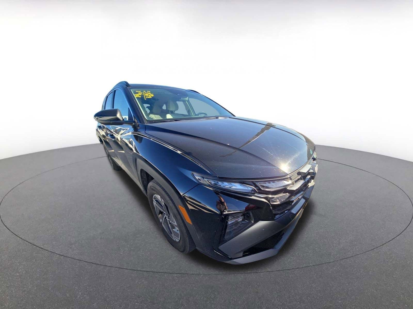 Thumbnail: 2025 Hyundai Tucson - 3