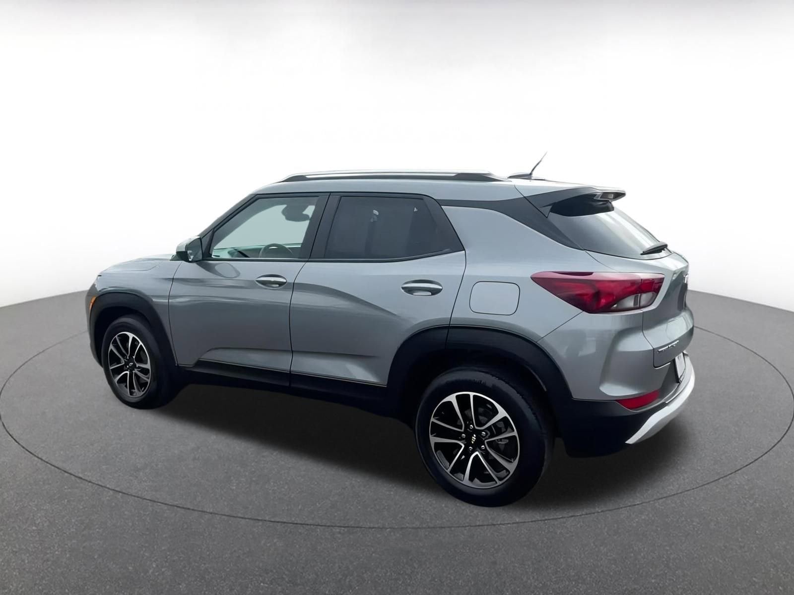 Thumbnail: 2025 Chevrolet TrailBlazer - 10