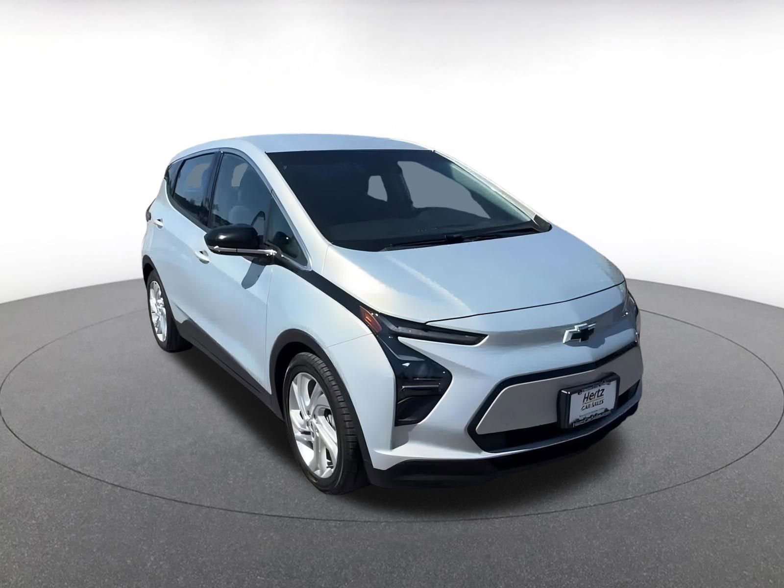 Thumbnail: 2023 Chevrolet Bolt EV - 3
